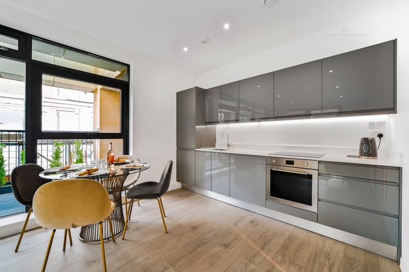 DNA-UK-Properties-Tempus-House-milton-keynes-kitchen-dining-image